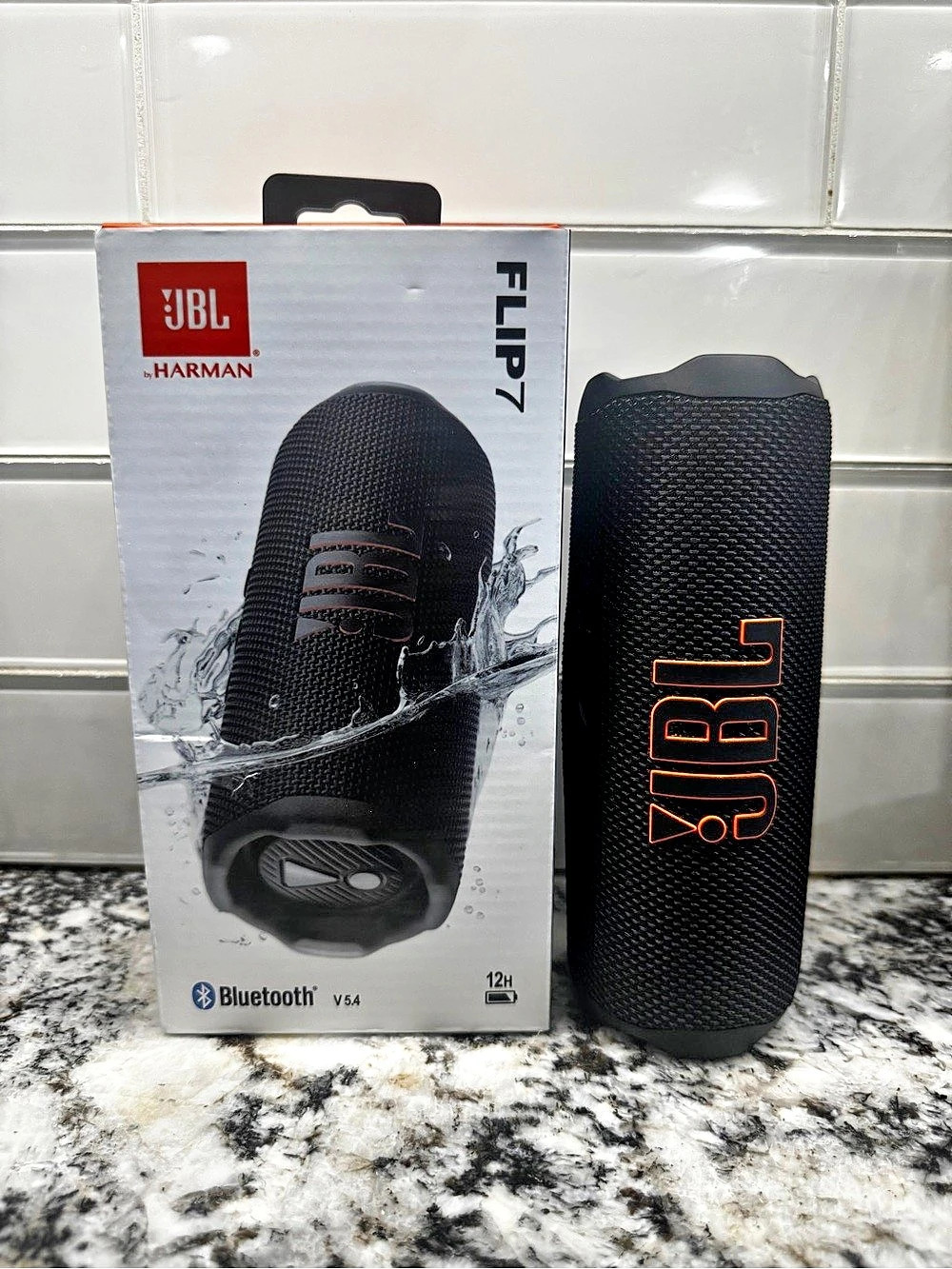 JBL Flip 7 Portable Bluetooth Speaker Black Like New